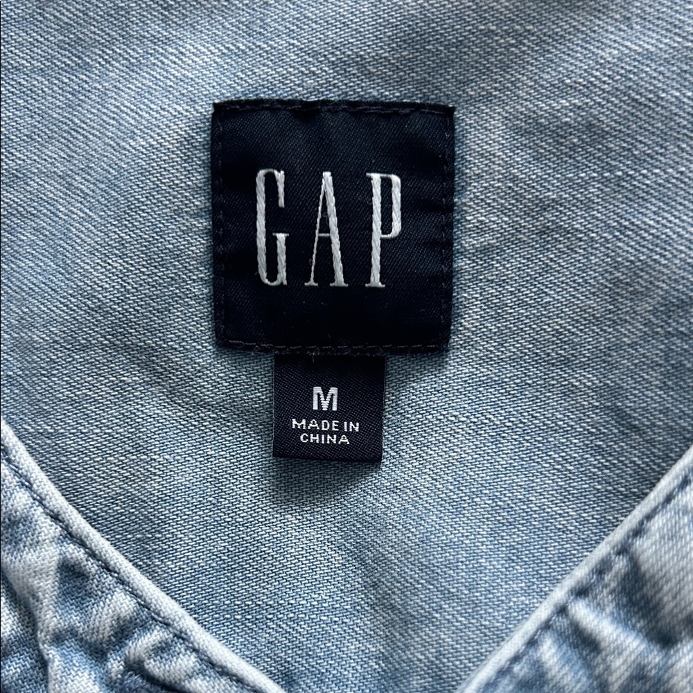 NWOT- GAP Light Blue Denim Shirt Dress with Tie Waist - Picture 3 of 3